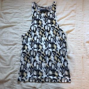 BARELY WORN URBAN SNAKE SKIN HALTER TOP ✨